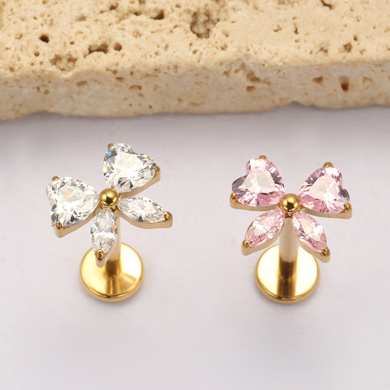 ASTM F136 TItanio Cuore CZ Arc - Zoor Body Jewelry recensione e prezzo