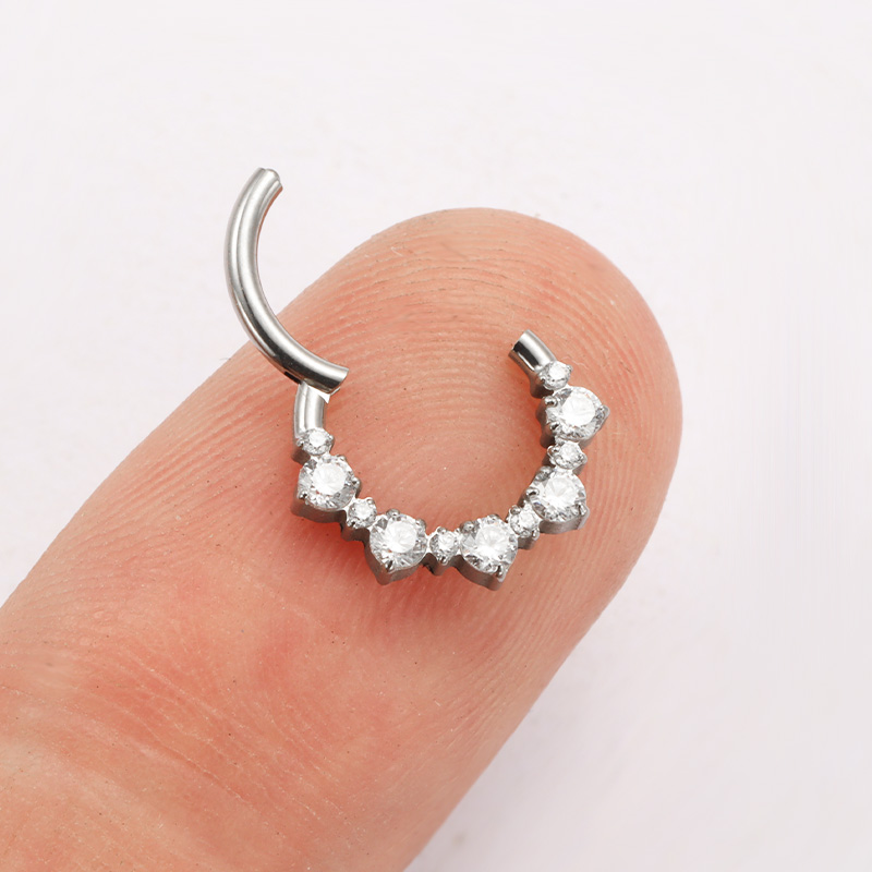 ASTM F136 TItanio Daith Clicke - Zoor Body Jewelry recensione e prezzo